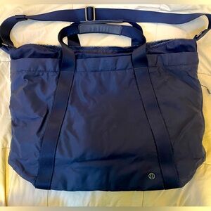 Lululemon Carry the Day Tote Bag